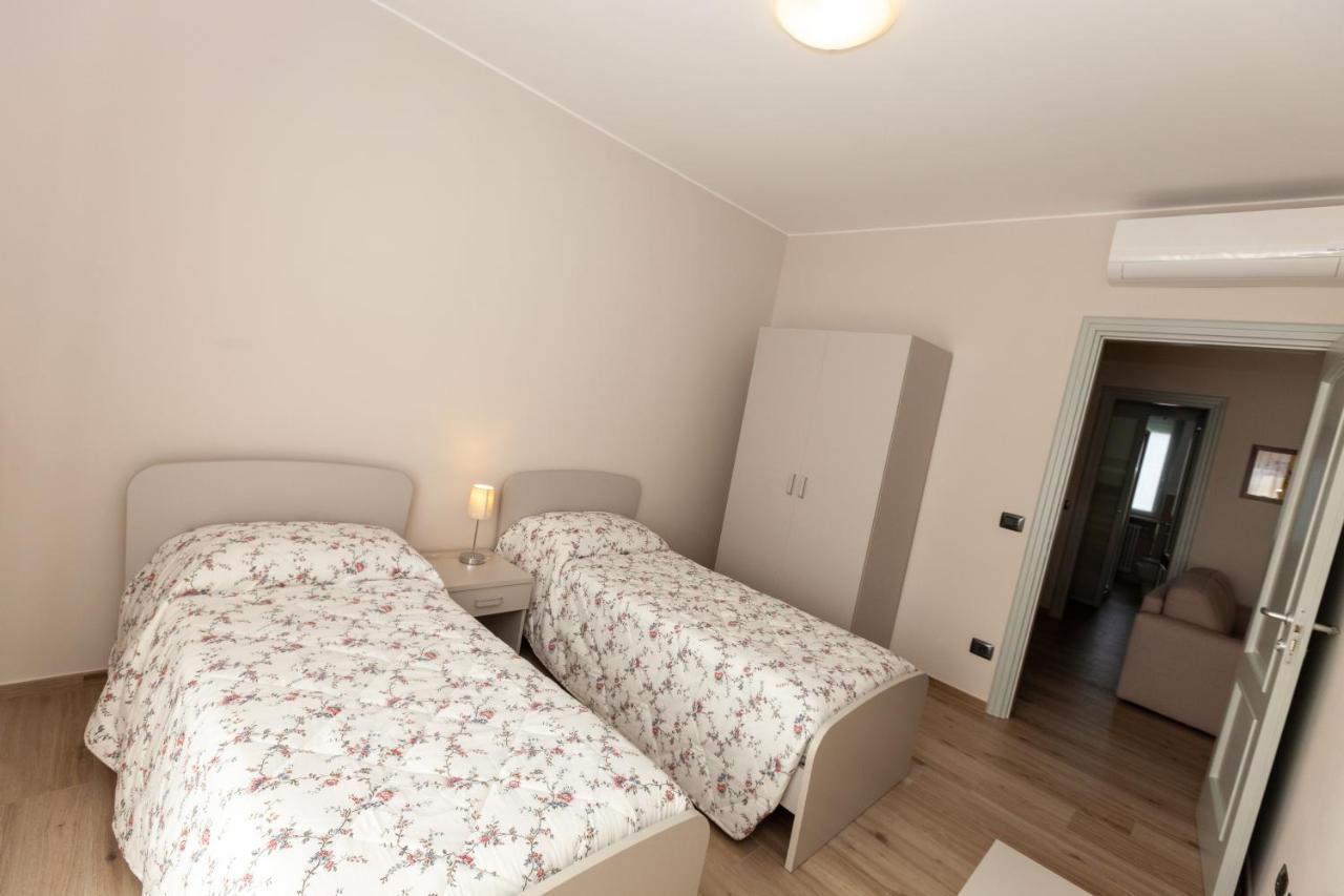 Rossini15 - Garage Privato Apartment Алба Екстериор снимка