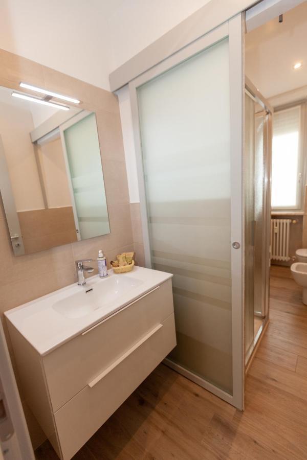 Rossini15 - Garage Privato Apartment Алба Екстериор снимка