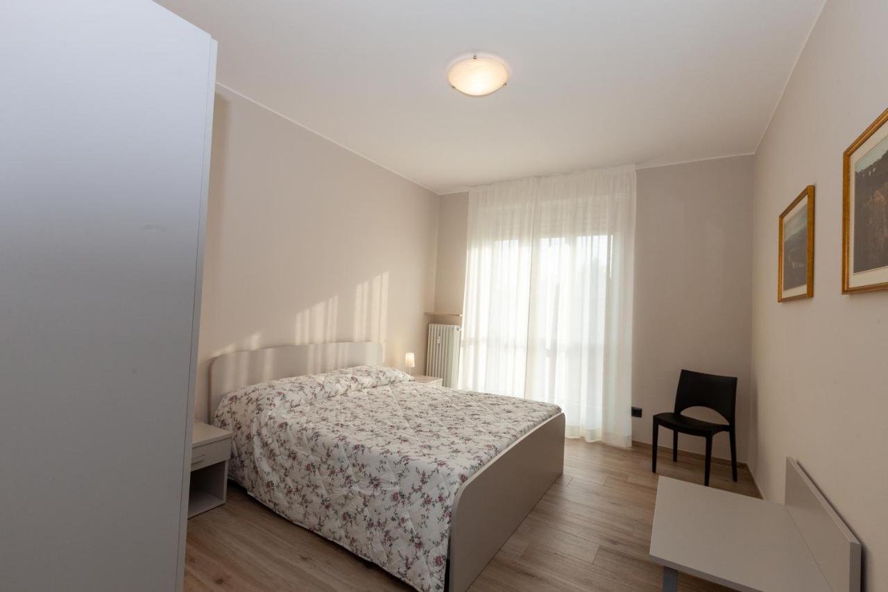Rossini15 - Garage Privato Apartment Алба Екстериор снимка